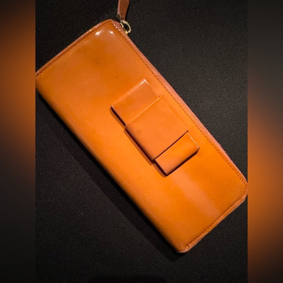 AUTHENTIC MIU‎ MIU Orange wallet - Picture 5 of 6